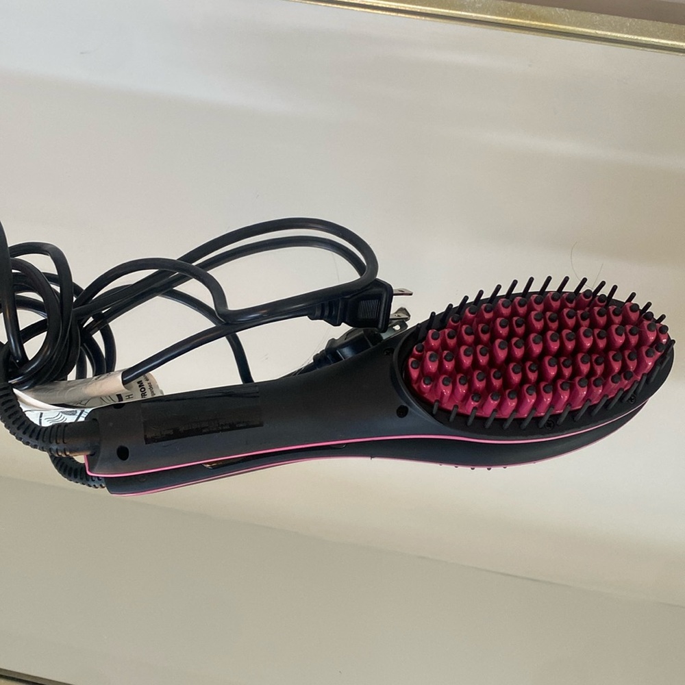 Simply Straight Hair Straightening Brush
